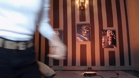 Snapshot of onaloon chatting on December 2025 02:54:02 AM onaloon online show from December 2025 02:54:02 AM