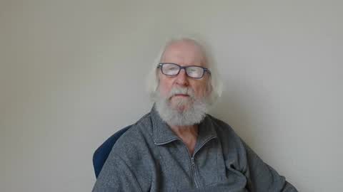 Snapshot of onanister chatting on February 2025 07:38:02 AM Somewhere over the rainbow online show from February 2025 07:38:02 AM