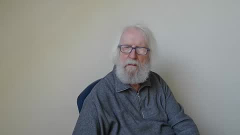 Snapshot of onanister chatting on February 2025 08:20:01 AM Somewhere over the rainbow online show from February 2025 08:20:01 AM