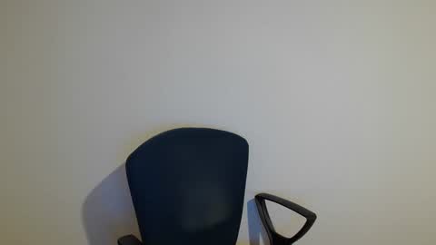 Snapshot of onanister chatting on March 2025 09:26:02 PM Somewhere over the rainbow online show from March 2025 09:26:02 PM