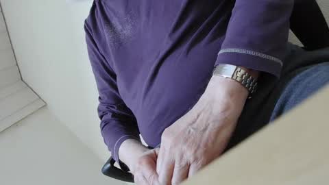 Snapshot of onanister chatting on March 2025 03:04:01 PM Somewhere over the rainbow online show from March 2025 03:04:01 PM