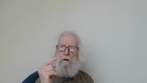 Snapshot of onanister chatting on October 2025 06:33:01 AM Somewhere over the rainbow online show from October 2025 06:33:01 AM