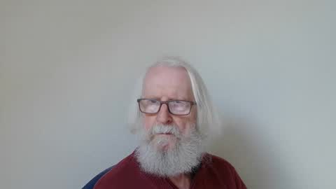 Snapshot of onanister chatting on October 2025 01:21:01 PM Somewhere over the rainbow online show from October 2025 01:21:01 PM