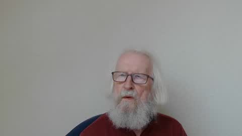 Snapshot of onanister chatting on October 2025 01:33:02 PM Somewhere over the rainbow online show from October 2025 01:33:02 PM