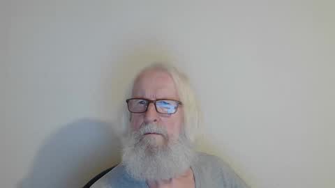 Somewhere over the rainbow online show from November 2025 09:15:01 PM