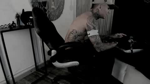 Snapshot of onceagain97_ chatting on May 2026 08:07:02 PM ... online show from May 2026 08:07:02 PM