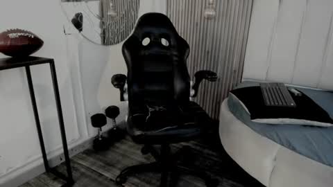     ... online show from June 2026 09:27:01 PM