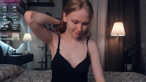 Ana online show from September 2025 07:15:01 PM