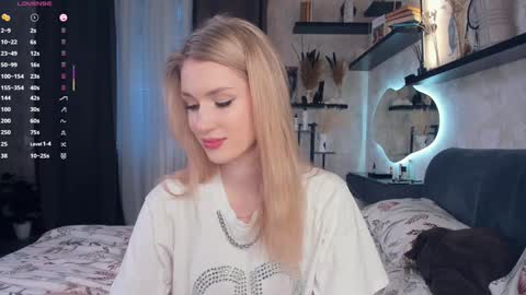 Ana online show from November 2025 07:03:02 AM