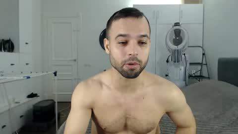 onebestlover online show from January 2026 07:47:02 AM