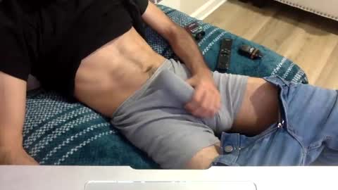 onehitwonder21 online show from July 2026 12:37:02 AM