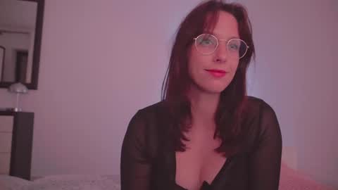 Snapshot of onelittlemermaid chatting on February 2026 10:11:02 PM Ariel online show from February 2026 10:11:02 PM