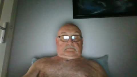 Snapshot of onemoretimebis chatting on June 2026 02:08:01 PM Onemoretimebis online show from June 2026 02:08:01 PM
