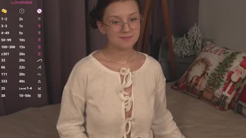 Snapshot of oniif chatting on December 2024 05:22:02 PM Kassie online show from December 2024 05:22:02 PM