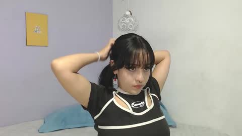 onixandghosty online show from September 2025 07:15:02 PM