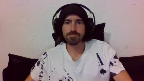 Snapshot of oniyoshiken chatting on November 2025 08:33:02 PM oniyoshiken online show from November 2025 08:33:02 PM