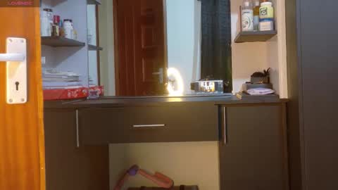 Bestie online show from January 2026 08:07:01 AM