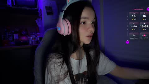 May  I am your cute succubus  online show from February 2026 09:46:02 PM