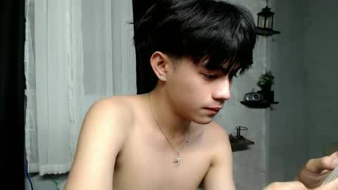 Snapshot of only_mau chatting on April 2026 11:16:01 AM MAU online show from April 2026 11:16:01 AM