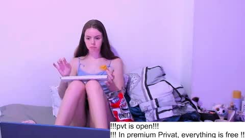only_sarah1 online show from October 2025 11:27:02 PM