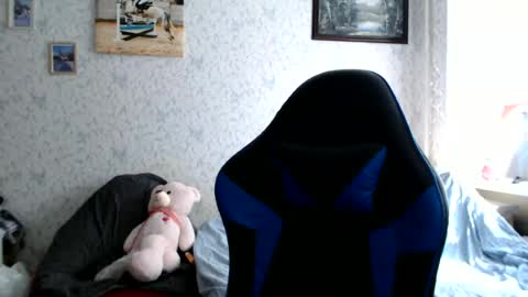 Snapshot of only_ubutterfly chatting on June 2026 01:31:01 PM Amalia online show from June 2026 01:31:01 PM