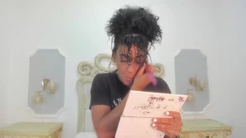 Snapshot of onlygia chatting on January 2026 10:24:01 PM Only online show from January 2026 10:24:01 PM