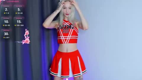 Snapshot of onlyourbae chatting on August 2026 09:42:02 PM Gwen online show from August 2026 09:42:02 PM