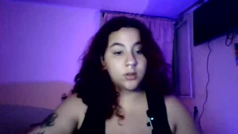 Snapshot of onlysaralee chatting on June 2026 12:44:01 AM Sara Lee online show from June 2026 12:44:01 AM