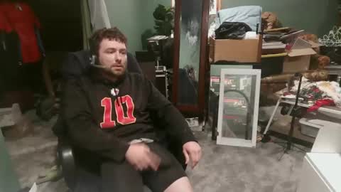 Snapshot of ontharise34 chatting on April 2026 12:46:01 PM ontharise34 online show from April 2026 12:46:01 PM