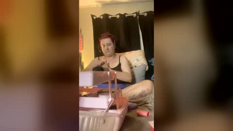 Snapshot of onyx_the_pupstar chatting on June 2026 01:04:01 AM Onyx online show from June 2026 01:04:01 AM