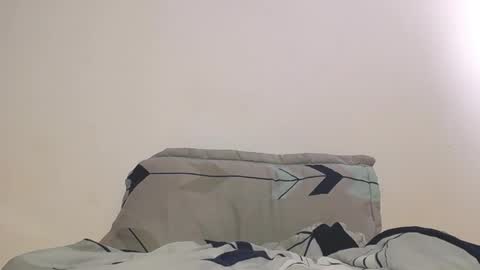 onzas_ online show from October 2025 04:53:02 PM