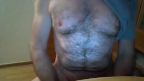 ooehot online show from December 2024 06:49:02 AM