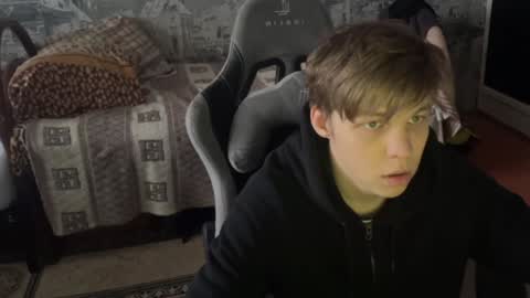 Snapshot of oofcblesssexx chatting on February 2025 01:33:02 PM bless god online show from February 2025 01:33:02 PM