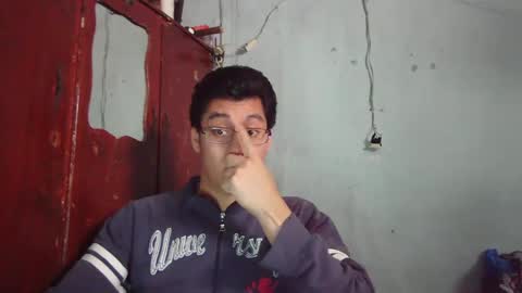 oomaurooo online show from December 2024 10:49:02 PM