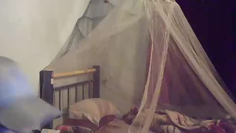 oomaurooo online show from December 2025 07:36:01 AM