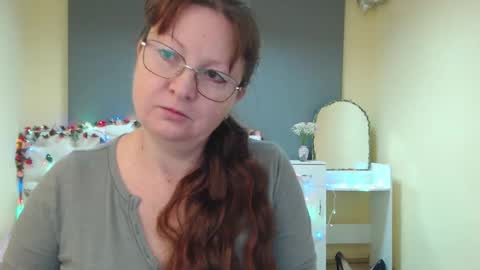 Vanessa online show from March 2026 06:19:01 AM