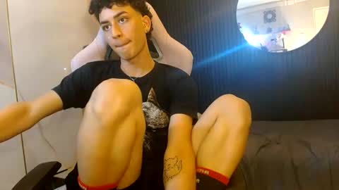 Snapshot of orangeboy_ chatting on August 2026 02:25:01 AM ANDRES online show from August 2026 02:25:01 AM