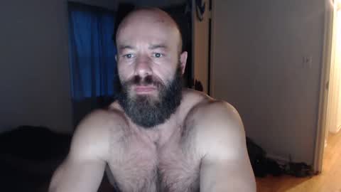 Snapshot of oregon87 chatting on December 2024 03:42:02 PM The Oregon Lumberjack online show from December 2024 03:42:02 PM