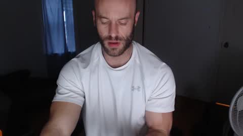 Snapshot of oregon87 chatting on January 2025 12:51:02 AM The Oregon Lumberjack online show from January 2025 12:51:02 AM