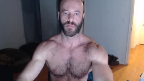 Snapshot of oregon87 chatting on January 2025 12:40:02 PM The Oregon Lumberjack online show from January 2025 12:40:02 PM