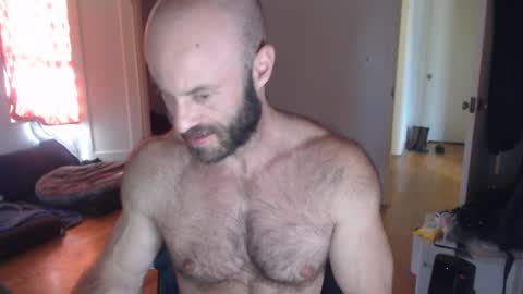 Snapshot of oregon87 chatting on March 2025 08:00:01 PM The Oregon Lumberjack online show from March 2025 08:00:01 PM