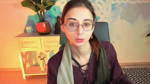 Orianna -  Hi Im into geek culture cosplay crafting LARP games. Shall we play DnD online show from October 2025 09:12:01 AM