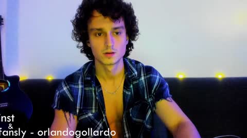 Snapshot of orlando__bloom chatting on December 2024 01:29:02 PM Fansly and Instagram - online show from December 2024 01:29:02 PM