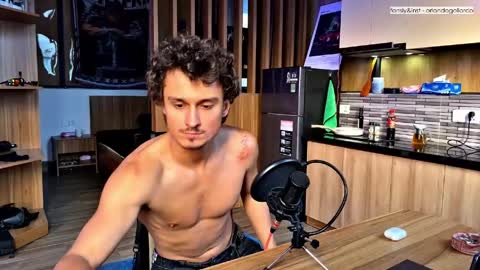 Fansly and Instagram -  online show from April 2026 10:31:01 AM