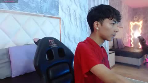 Snapshot of osamu_tay chatting on January 2026 03:16:02 PM osamu_tay online show from January 2026 03:16:02 PM