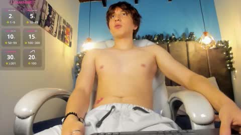 Oscar online show from December 2025 03:26:02 AM