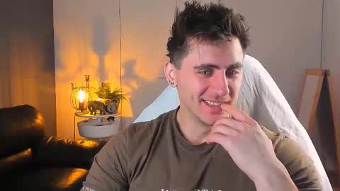 Oscar online show from October 2025 08:55:02 PM