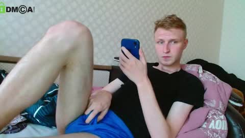 Snapshot of oscar_wildy chatting on June 2026 11:10:01 AM Oscar online show from June 2026 11:10:01 AM