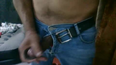 oscarjhe3512 online show from November 2025 10:31:02 PM