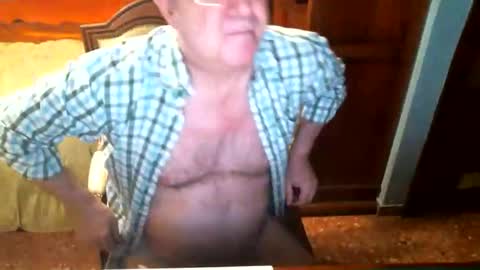 Oscar online show from December 2024 05:44:01 PM